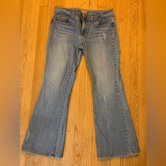 Y2K Low Rise Jeans 🍬 - Picture 7 of 9